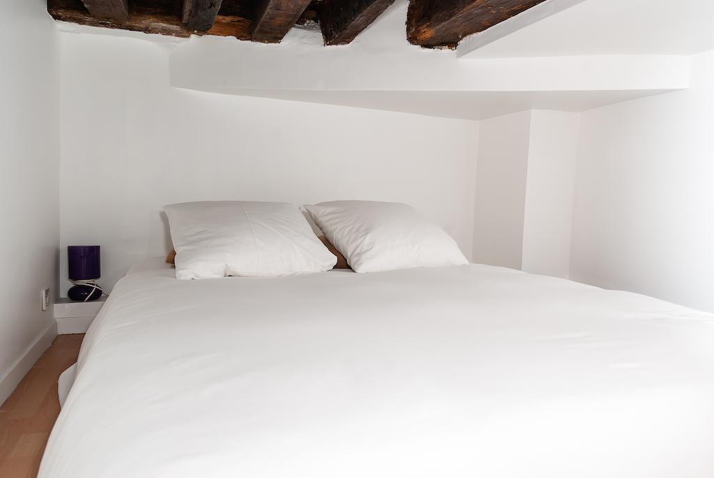 Studio Petit Pompidou Paris Room photo